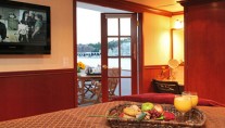 Yacht KAYANA -  Sky Master Suite French Doors